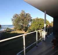 BEACHFRONT 3- 3/12 Bundella Ave LC - Tourism Search