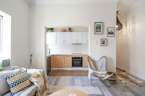 Relaxed Coogee Coastal Living With Ocean Views - Tourism Search 2