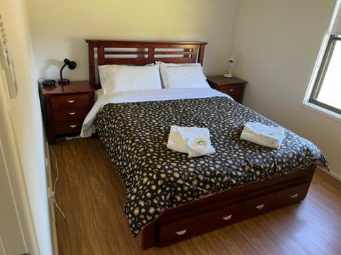 RIVER DOWNS COTTAGE - Tourism Search 0