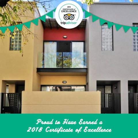 RNR Sturt Holiday Home - Tourism Search 1