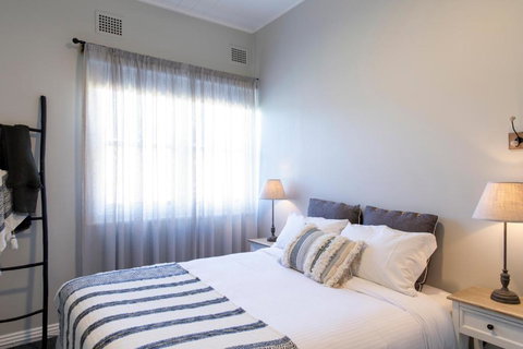 Robertson Public House And Kitchen - Tourism Search 2