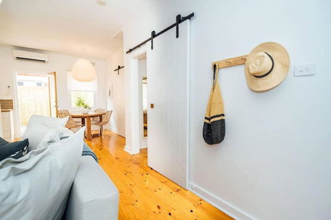 Salt At Arlo Refined Luxury In Glenelg - Tourism Search 3