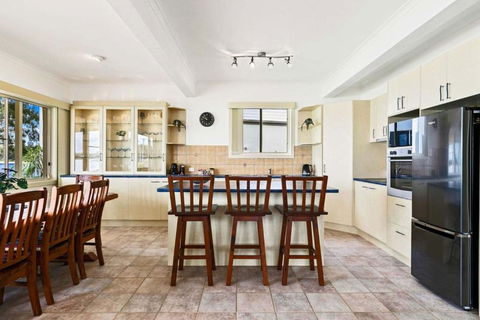 Sandbar On Moreton 3 Bedroom - Tourism Search 3