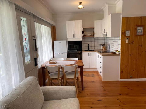 Sandpiper - Charming Beach Villa - Tourism Search 2