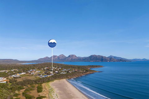 Sandpipers Beach - Tourism Search 1