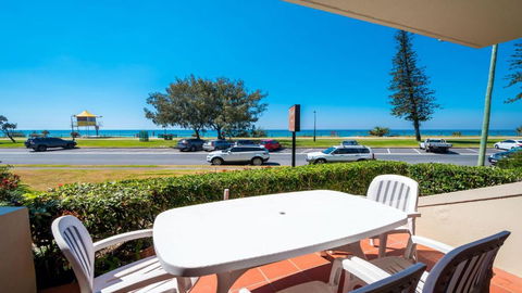 Sandrift Beachfront Apartments - Tourism Search 3