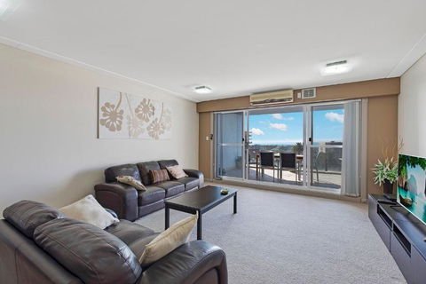 Sandy Cove Apartment The Entrance 29 - Tourism Search 2