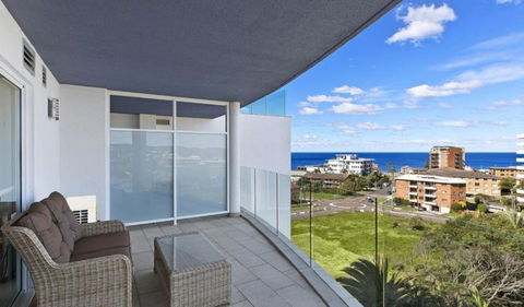 Sandy Cove Apartment The Entrance 48b - Tourism Search 0