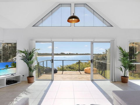 Sandy Cove - Tourism Search 1