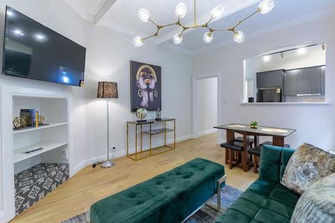 Sydney CBD Stylish Water View Apartment 58 - Tourism Search 0