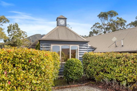 The Clocktower - Serene Stay At Herons Rise Vineyard - Tourism Search 0