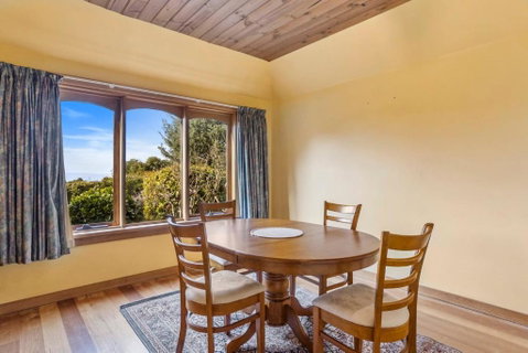 The Clocktower - Serene Stay At Herons Rise Vineyard - Tourism Search 3