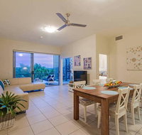 Beachside penthouse with 360views - Tourism Search