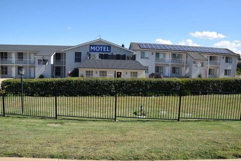 Best Western Coachmans Inn Motel - Tourism Search 0