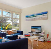 BiJ's on the Beach - 200 metres to the water - Tourism Search