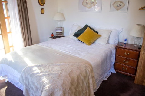 Billabong Cottage - Tourism Search 1
