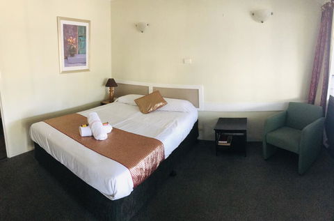 Biloela Centre Motel & Steakhouse Restaurant - Tourism Search 1