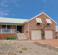 Birubi Beach House' 14 Campbell Avenue - fantastic house and close to the surf beach - Tourism Search