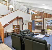 Black Dolphin Waterfront Townhouse - Bay Views - Tourism Search