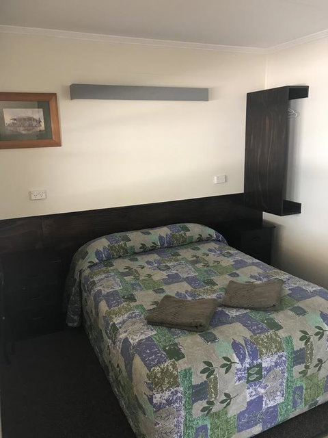 Blackall Coolibah Motel - Tourism Search 3