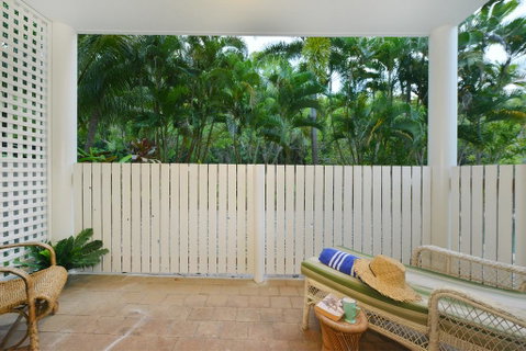 Boho Beach Apartment - Tourism Search 2