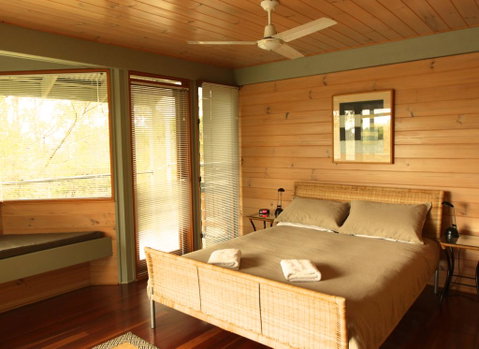 Bombah Point Eco Cottages - Tourism Search 3