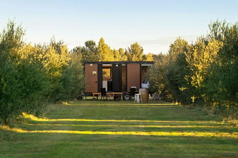 The Little Grove Retreat By Tiny Away - Tourism Search 1