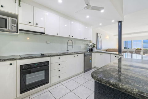 Absolute Beachfront Bliss-Best Location In Darwin - Tourism Search 4