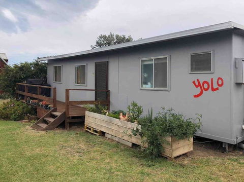 YOLO- Beach-house Views, Near Penguins, Nbn! - Tourism Search 0