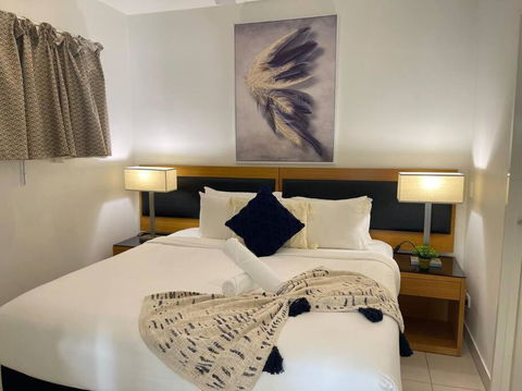 ZEN OCEAN BLISS - Cozy 2-BR/2-BA Sea View Retreat - Tourism Search 1