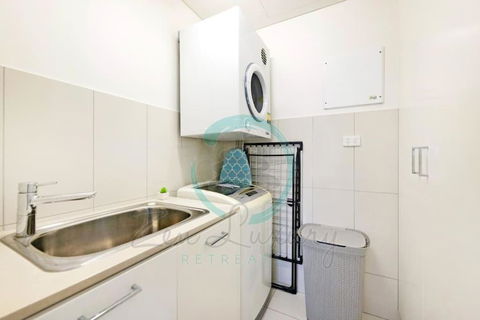 ZEN TOWERS: Cozy Executive 3-BR Family Apt In Darwin City - Tourism Search 1