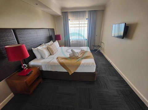 ZEN88 ESPLANADE: 1-BR Top Floor Ocean View Suite - Tourism Search 1