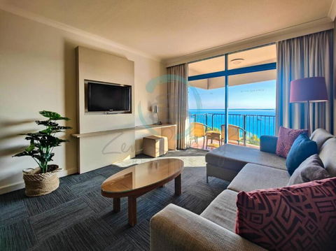 ZEN88 ESPLANADE: 1-BR Top Floor Ocean View Suite - Tourism Search 2