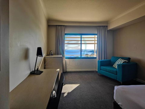 ZEN88 ESPLANADE: Hotel Suite W/ Ocean/Sunset Views - Tourism Search 3