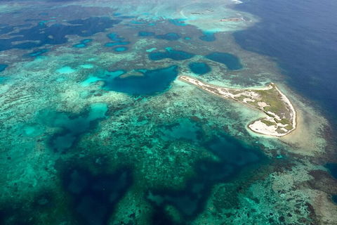 Pink Lake + Abrolhos Islands Scenic Flight - Tourism Search 5