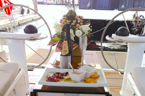 Sailing Curlew Escape On Moreton Bay - Tourism Search 1