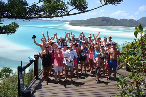 Whitehaven Beach And Hill Inlet | Awesome Beach BBQ | Family Friendly - Tourism Search 1